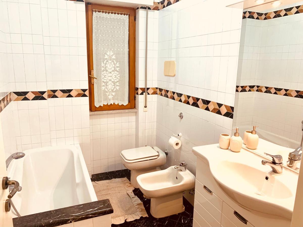 Via Solaro, Appartamento In Pieno Centro Zinnowitz Dış mekan fotoğraf